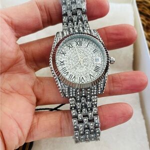 Dazzling Silver Women's Watch with Crystal Accents